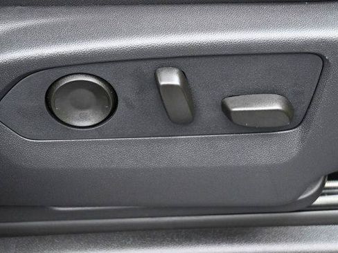 Used 2025 GMC Yukon Elevation w/ LPO, Floor Liner Package RWD image 39