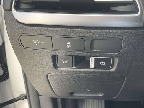 Used 2024 Hyundai Palisade Limited FWD image 21