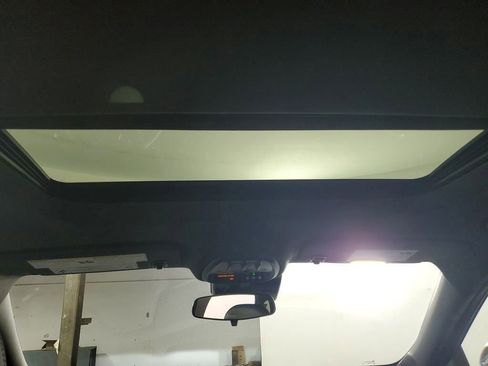 New 2026 Chevrolet Trax RS w/ Sunroof Package image 15