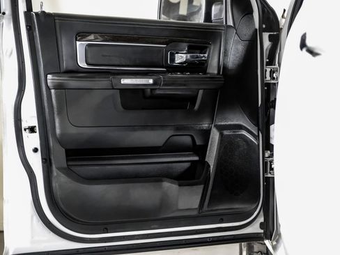 Used 2017 RAM 1500 Limited AWD/4WD image 33