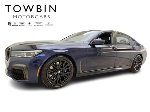 Used 2022 BMW 740i w/ M Sport Package image 1