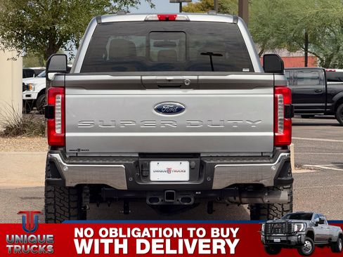 Used 2024 Ford F350 Lariat image 6