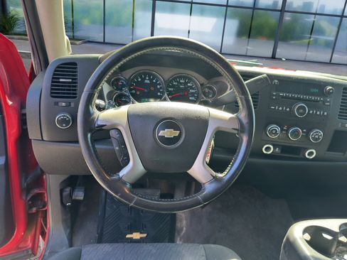 Used 2012 Chevrolet Silverado 1500 LT image 10