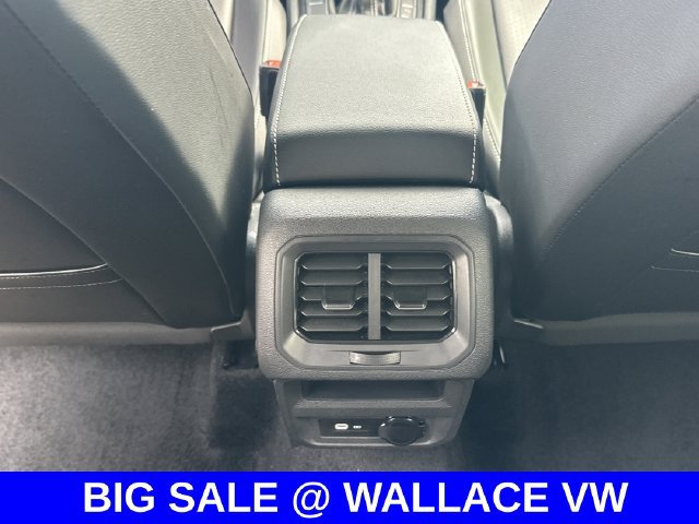 Certified 2024 Volkswagen Tiguan SE R-Line FWD image 14