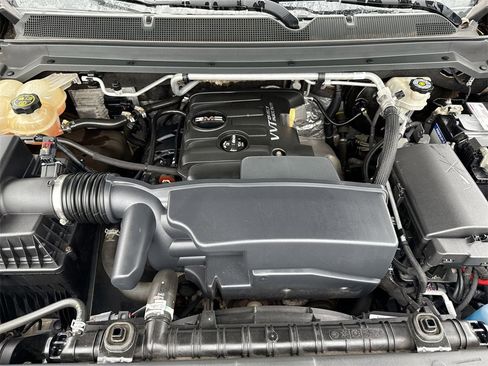 Used 2015 GMC Canyon SLT image 26