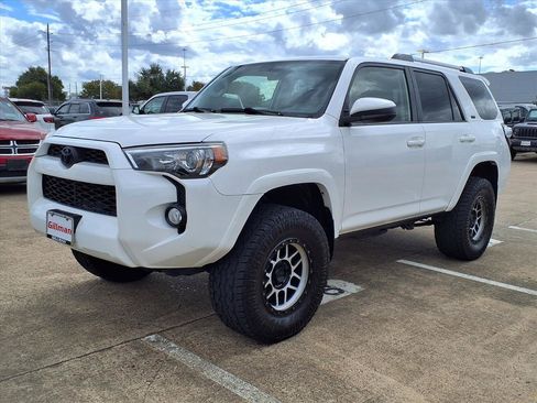 Used 2019 Toyota 4Runner SR5 image 20