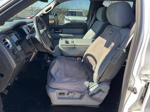 Used 2013 Ford F150 XLT w/ XLT Chrome Pkg image 28