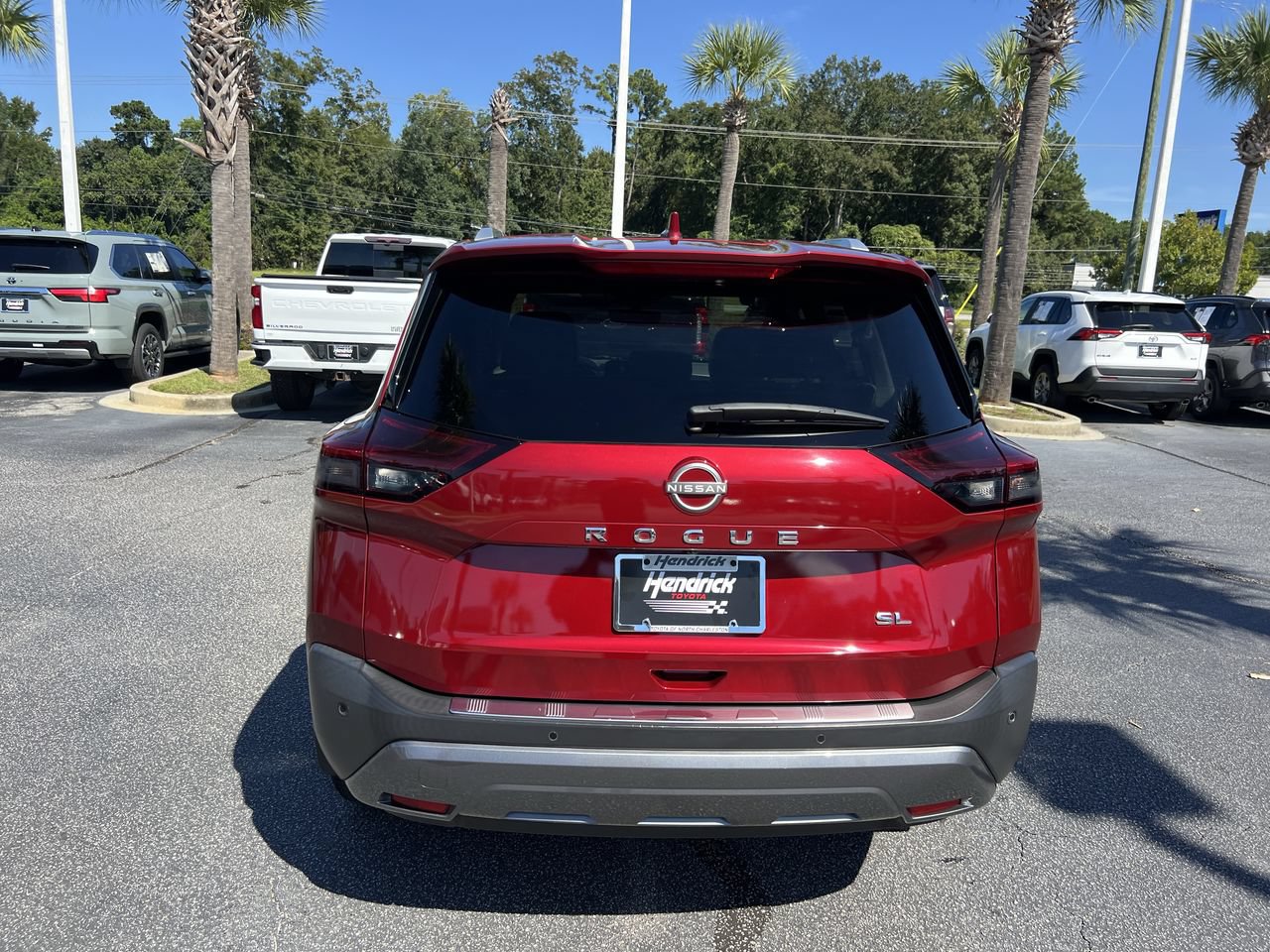 Used 2023 Nissan Rogue SL w/ SL Premium Package FWD image 9