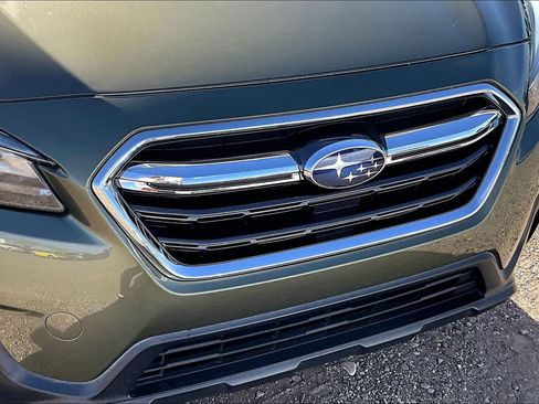 Used 2018 Subaru Outback 2.5i Premium image 21