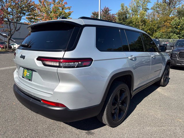 Used 2024 Jeep Grand Cherokee L Laredo AWD/4WD image 15