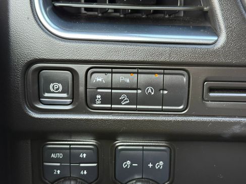 Certified 2024 Chevrolet Tahoe Premier image 42