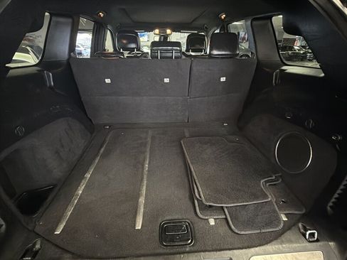 Used 2015 Jeep Grand Cherokee High Altitude RWD image 11