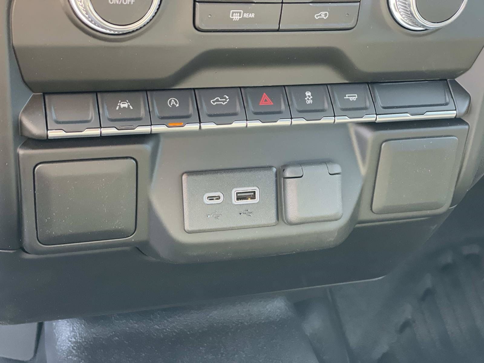 New 2026 GMC Sierra 1500 Pro w/ Pro Value Package RWD image 18