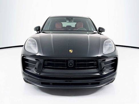 New 2026 Porsche Macan AWD/4WD image 6
