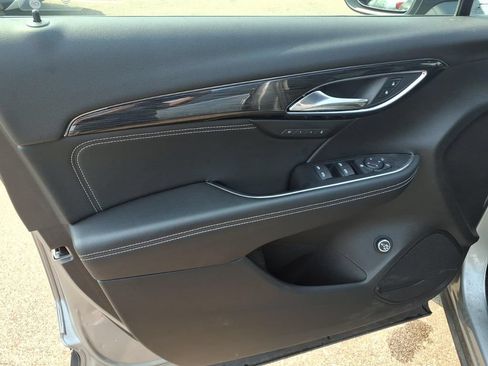 Used 2023 Buick Envision Essence AWD/4WD image 11