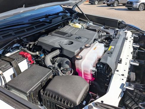 New 2025 Toyota Tundra SR5 AWD/4WD image 38