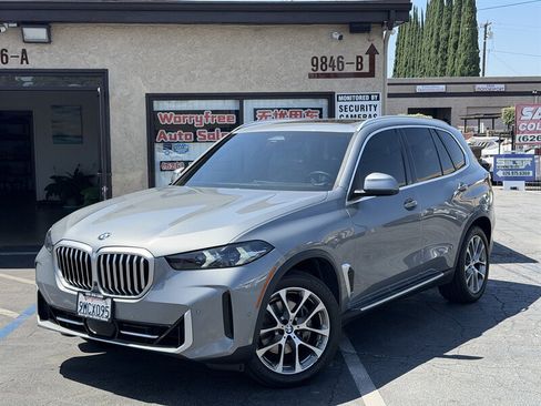 Used 2024 BMW X5 sDrive40i w/ Parking Assistance Package RWD image 1
