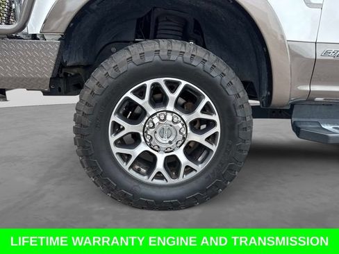 Used 2022 Ford F250 Lariat w/ Lariat Ultimate Package AWD/4WD image 11