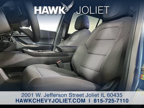 Used 2026 Chevrolet Equinox LT AWD/4WD image 10