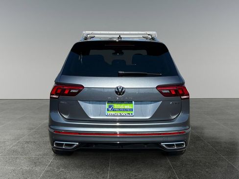 Used 2022 Volkswagen Tiguan SEL R-Line image 6