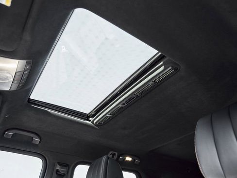 Used 2024 Mercedes-Benz G 63 AMG 4MATIC image 52