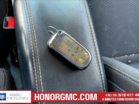 Used 2022 Jeep Compass Sport AWD/4WD image 32