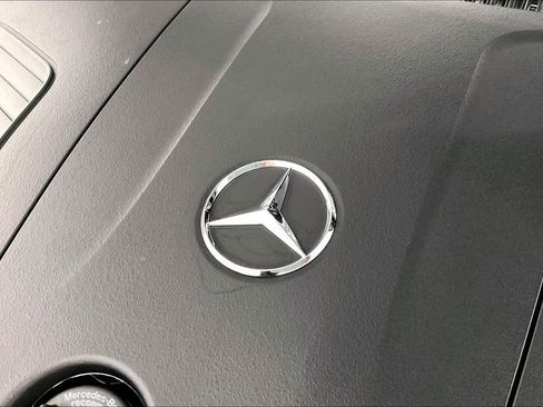 Used 2026 Mercedes-Benz C 300 Sedan image 32