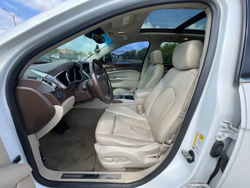 Used 2012 Cadillac SRX Luxury image 21