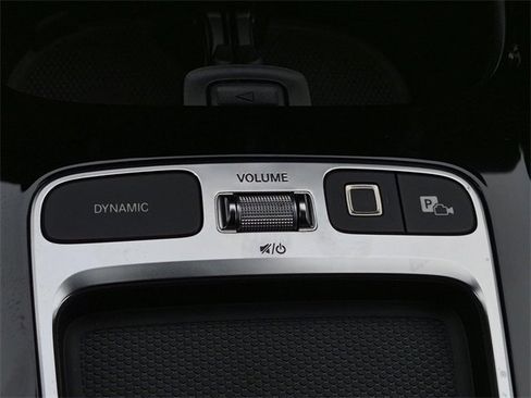 Certified 2025 Mercedes-Benz GLA 250 image 20