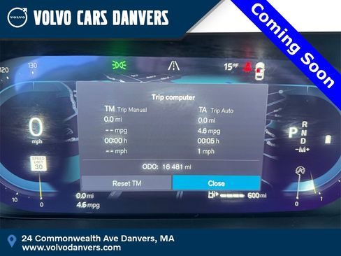 Certified 2025 Volvo XC60 B5 Core image 9