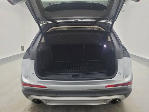 Used 2021 Lincoln Corsair AWD w/ Premium Package image 29