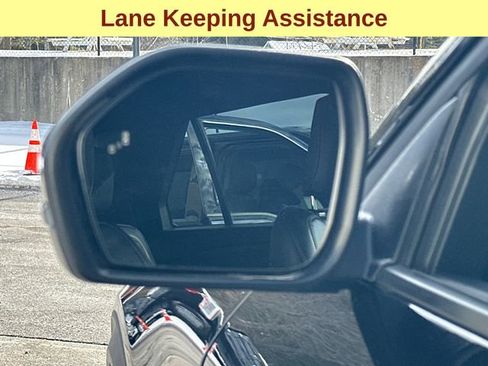 Certified 2025 Ford Explorer ST-Line w/ ST-Line Street Pack image 8