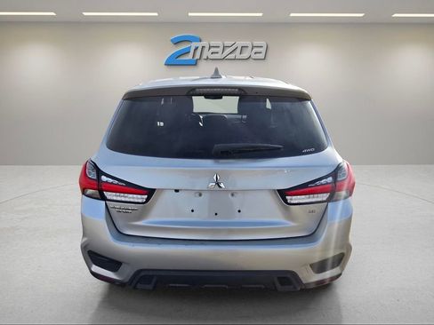 Used 2024 Mitsubishi Outlander Sport SE image 4