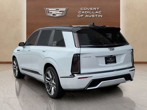 New 2027 Cadillac Vistiq Luxury w/ LPO, Floor Liner Package AWD/4WD image 7