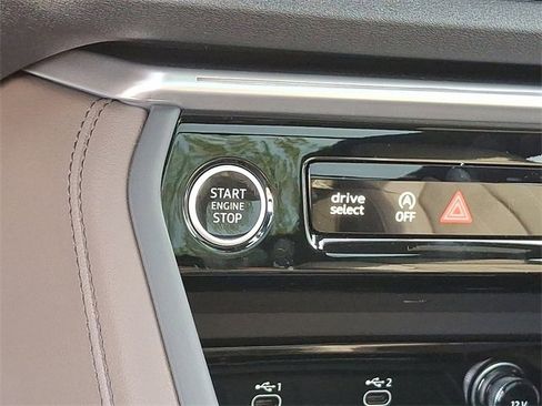 New 2025 Audi Q5 Premium Plus image 21