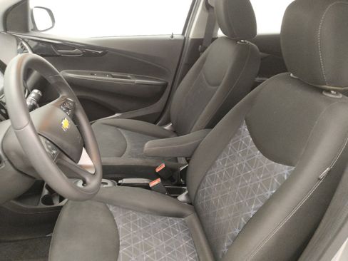 Used 2021 Chevrolet Spark LT FWD image 17