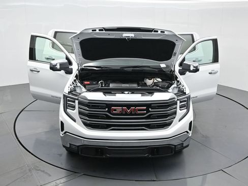 Used 2025 GMC Sierra 1500 SLT image 34
