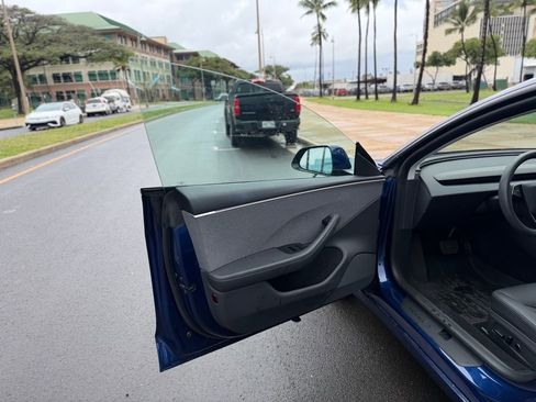 Used 2024 Tesla Model 3 Standard Range image 14