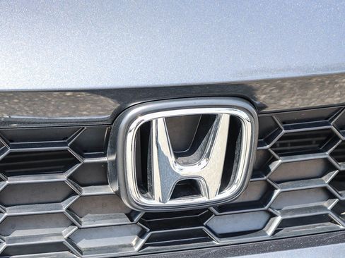 Used 2025 Honda Civic Sport image 4