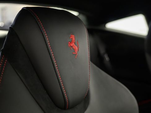 Certified 2022 Ferrari Roma RWD image 29