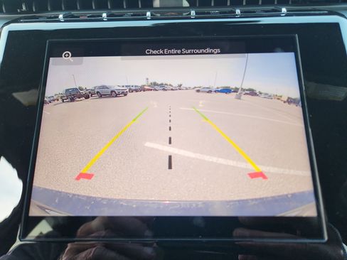 New 2025 Jeep Grand Cherokee L Altitude image 30