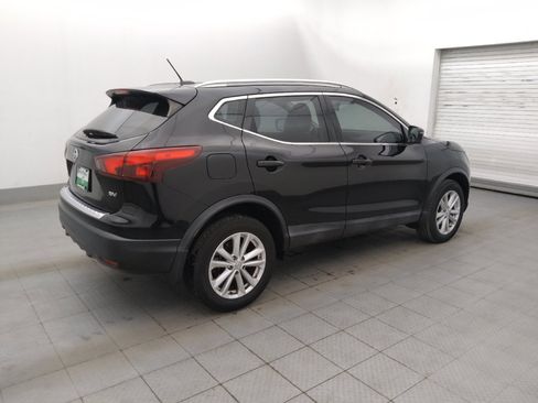 Used 2018 Nissan Rogue Sport SV w/ SV Technology Package FWD image 10