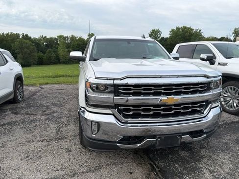 Used 2017 Chevrolet Silverado 1500 LTZ w/ Sport Package AWD/4WD image 7