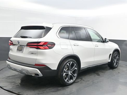 Certified 2025 BMW X5 sDrive40i w/ Parking Assistance Package image 7