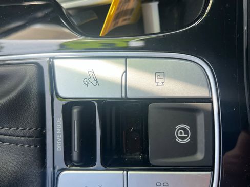 Used 2022 Hyundai Santa Cruz Limited image 17