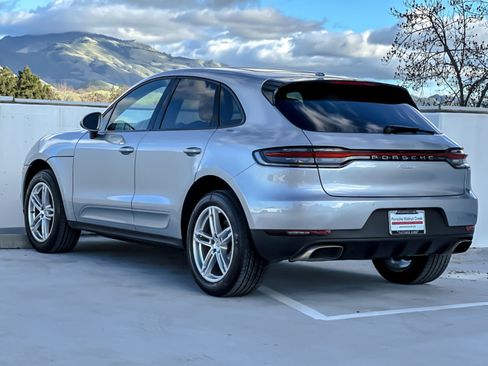 Used 2021 Porsche Macan image 3
