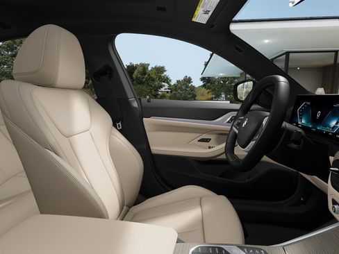New 2026 BMW i4 eDrive40 image 9