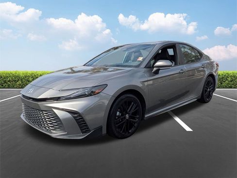 Certified 2025 Toyota Camry SE image 8