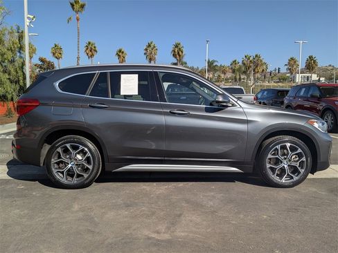 Used 2020 BMW X1 sDrive28i w/ Convenience Package image 3