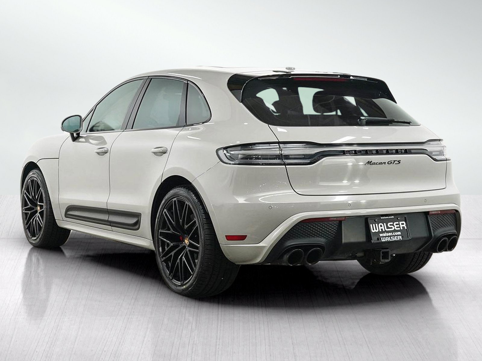 Used 2023 Porsche Macan GTS AWD/4WD image 3